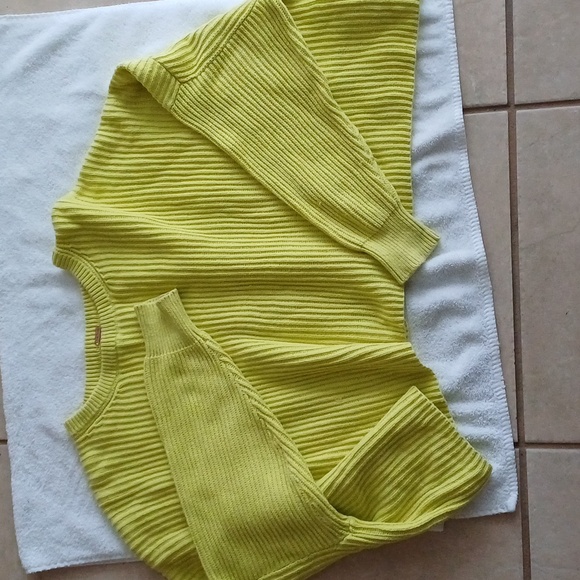 🔥🔥🔥Free People Pier Festival Limon color sweater S - Picture 3 of 11